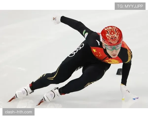 武大靖家里那冰箱都比我工资卡厚，咋没人说说他真生活是啥样？